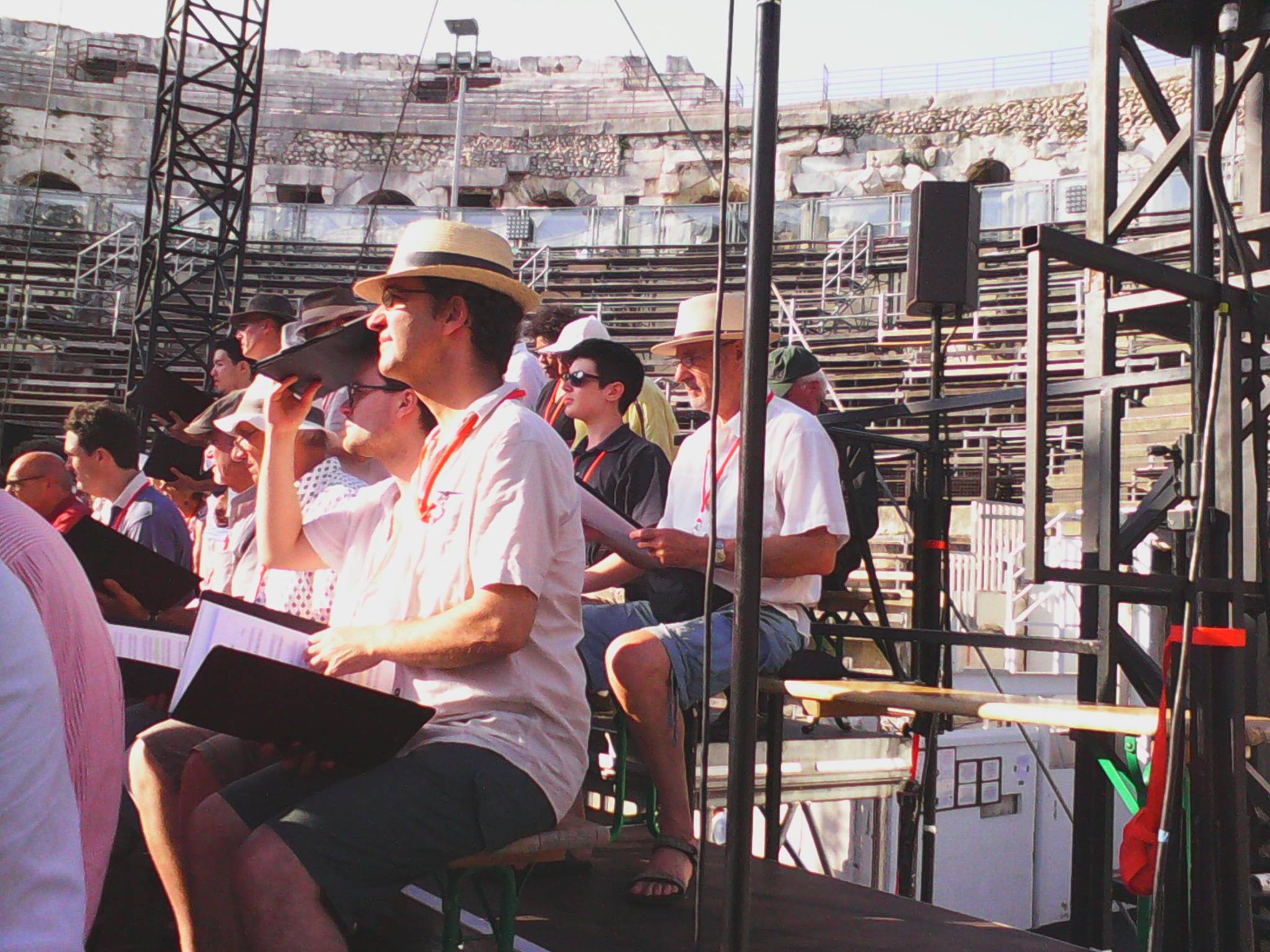 Tormey sitting with the Basses of Choeur Symphonique 